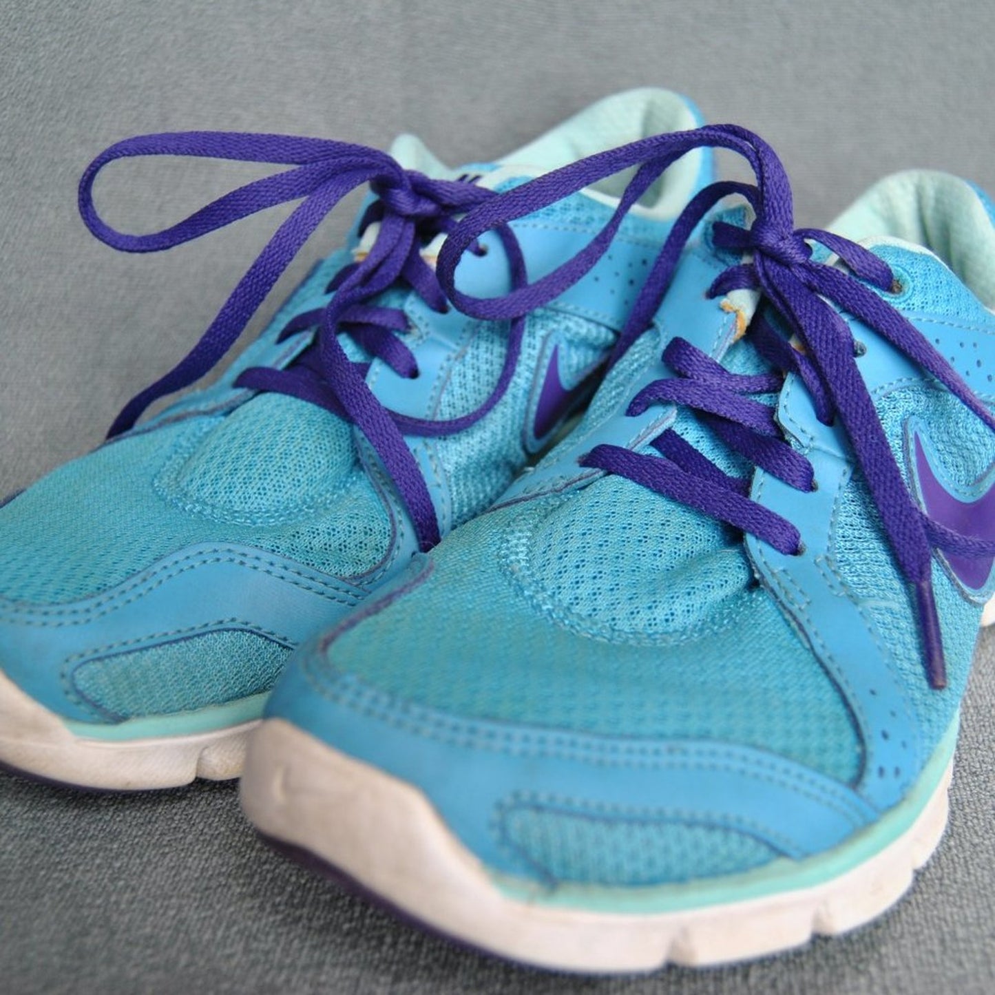 Nike Flex Experience RN 2 Athletic Shoe Blue & Purple Size: 7.5