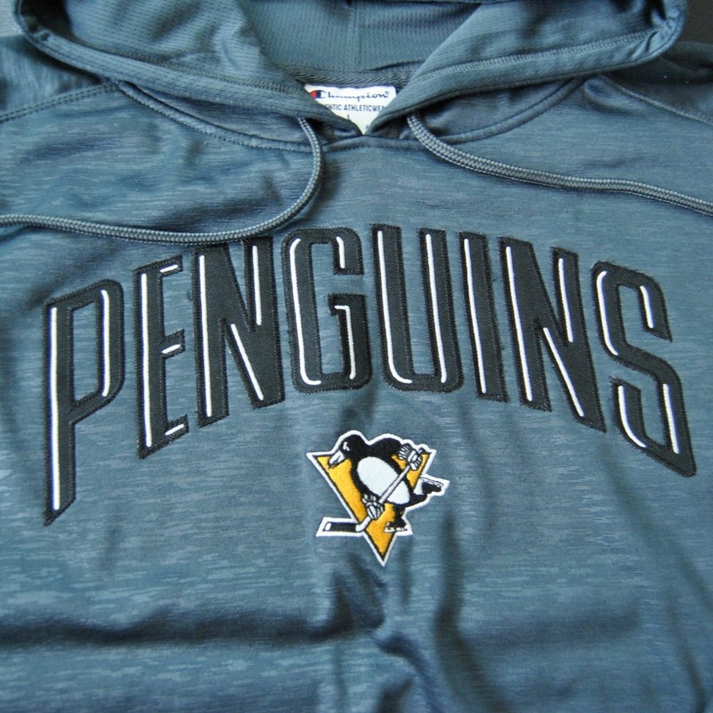 Pittsburgh Penguins Large Gray Champion Pullover Hoodie
