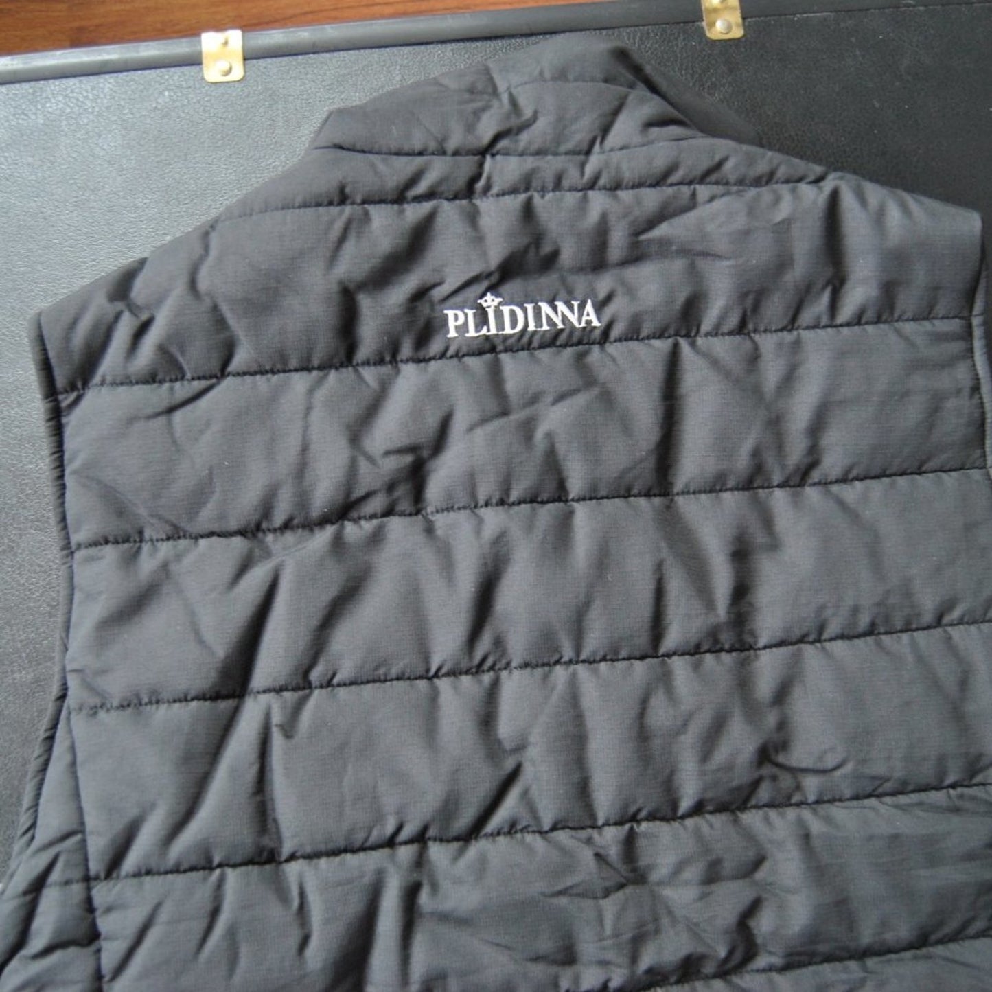 Plidinna Small Heated Vest Small Black New with Carrying Case