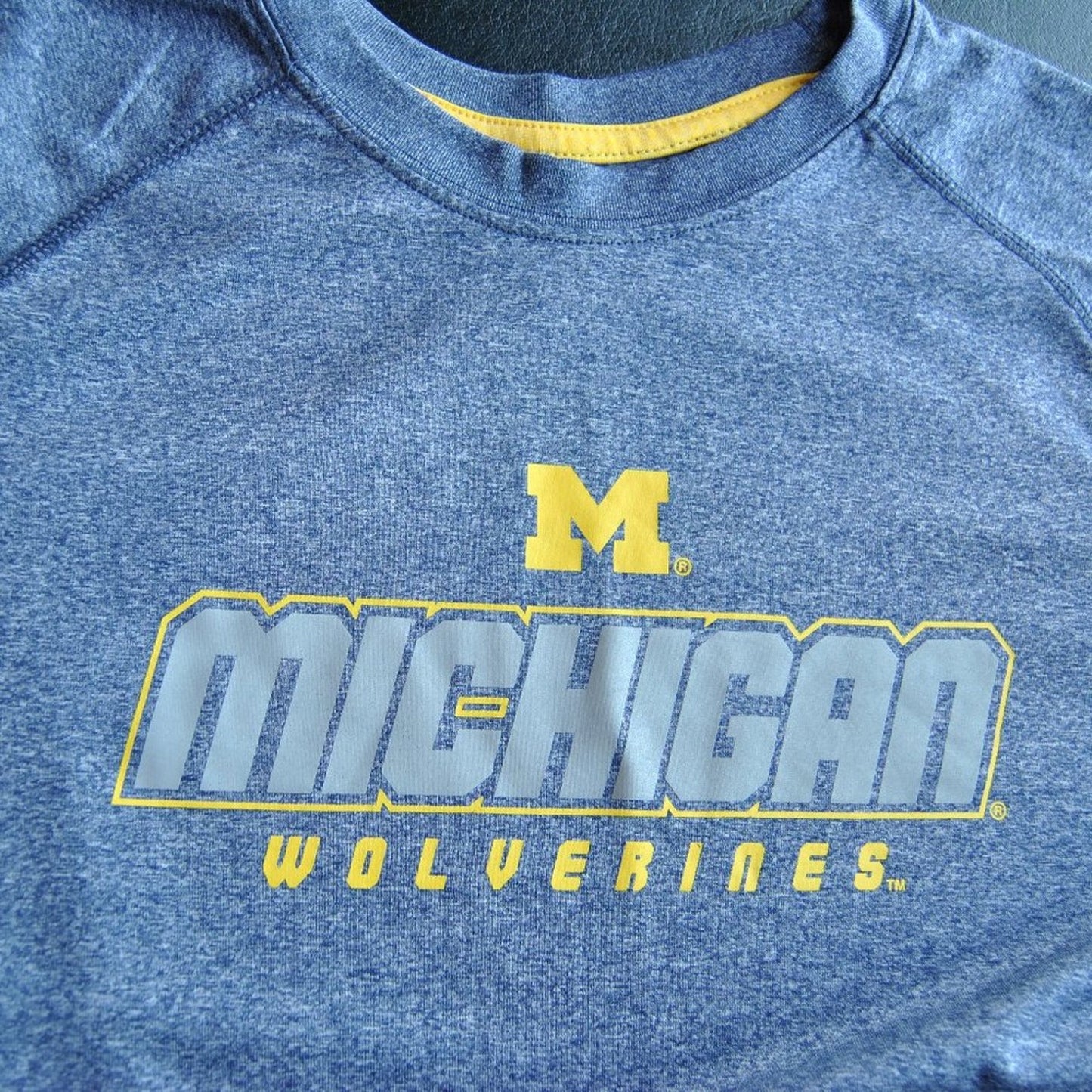 University of Michigan Wolverines X-Large Gray Short Sleeve Shirt Shirt