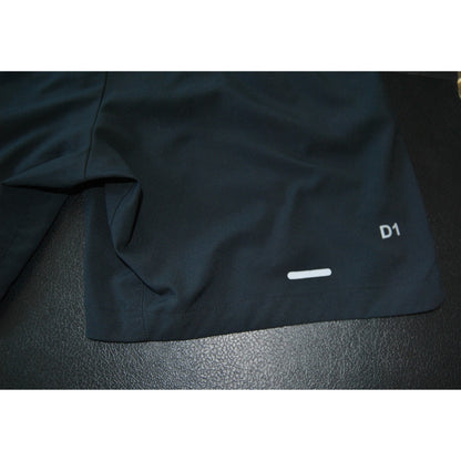 Asics Small Black 7" inseam Shorts with Pockets