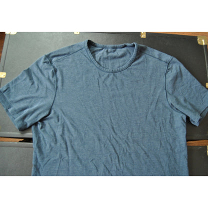 Lululemon Medium Fit Blue Short Sleeve Everyday Shirt