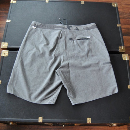 Vuori Sonic Seamless Board Shorts Gray Size 32