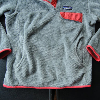 Patagonia Small Gray & Pink Women's Re Tool Snap-T Fleece Pullover Sweater