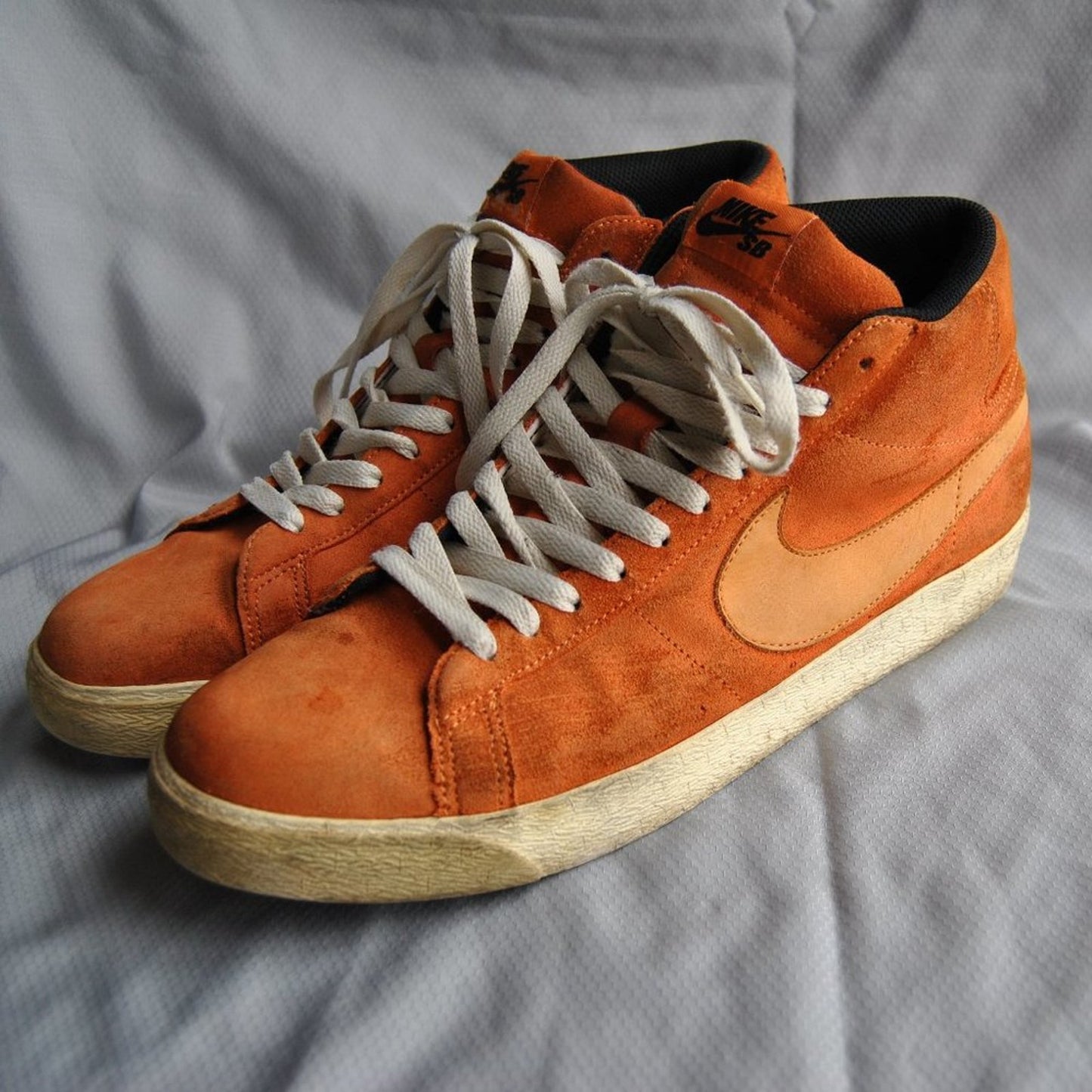Nike Skate Board Orange High Top Shoes w/ Orange Swoosh Size: 12