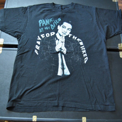 Panic at the Disco Pray for the Wicked 2018 Tour Large Black Short Sleeve Shirt
