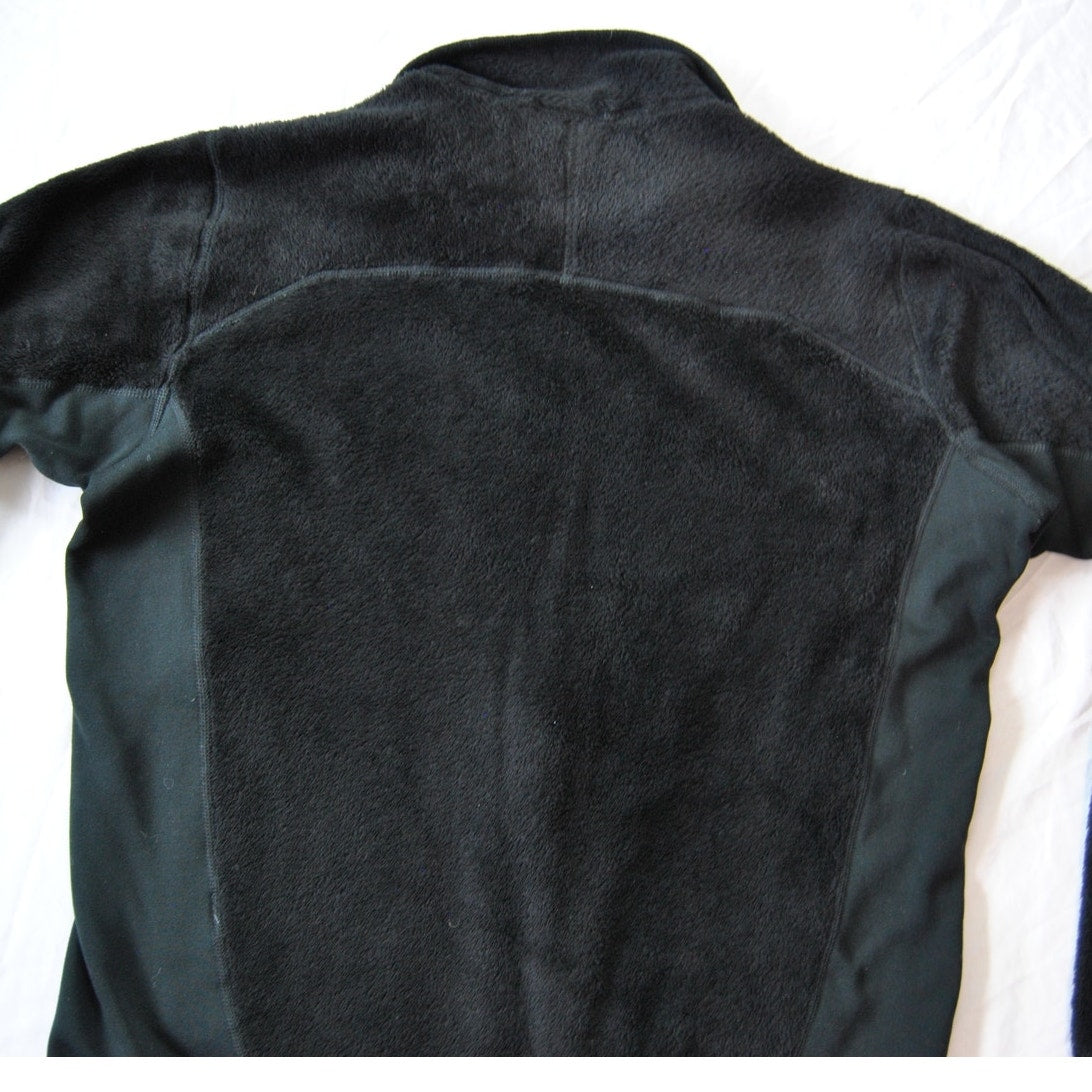 Patagonia Polartec Regulator R4 Black Full Zip Up Fleece Jacket Small