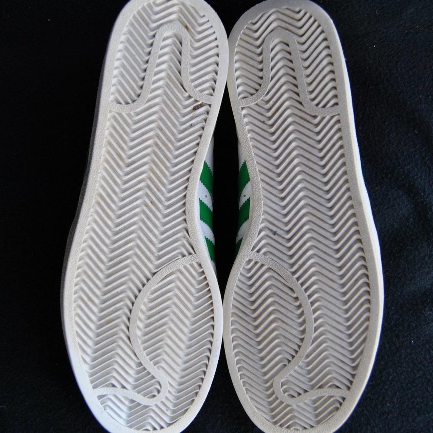 Adidas Superstar White w/ Green Stripes & Logo Size: 11 Men's