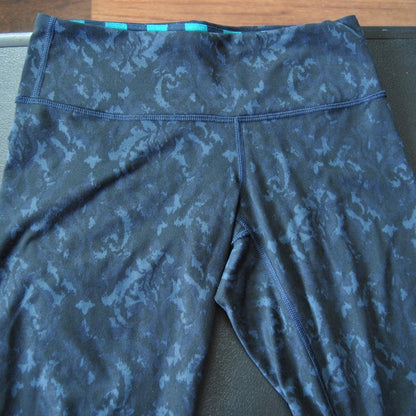 Lululemon Blue Wunder Under Pant Leggings Size 6