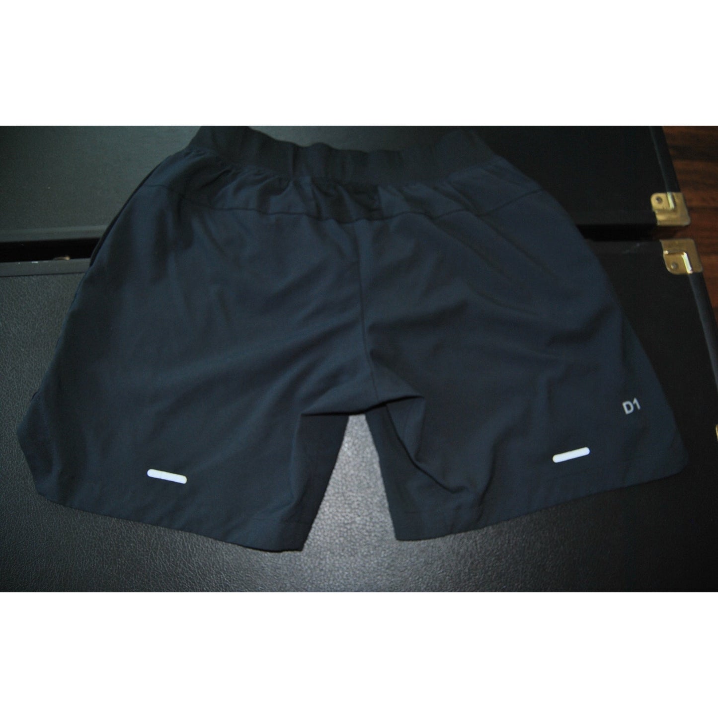 Asics Small Black 7" inseam Shorts with Pockets