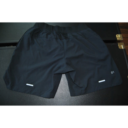 Asics Small Black 7" inseam Shorts with Pockets