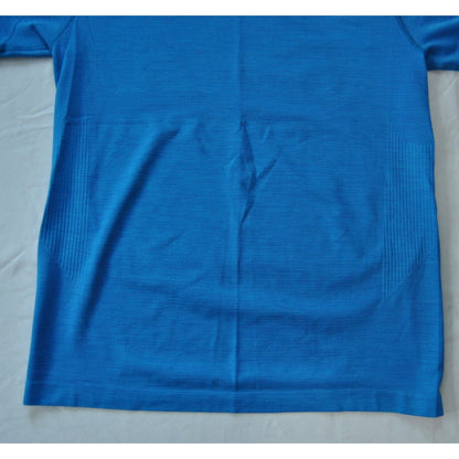 Lululemon Small Blue Short Sleeve Shirt