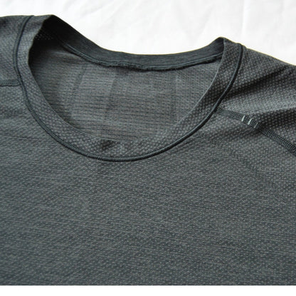 Metal Vent Tech Graphite Grey/Black Short Sleeve Shirt