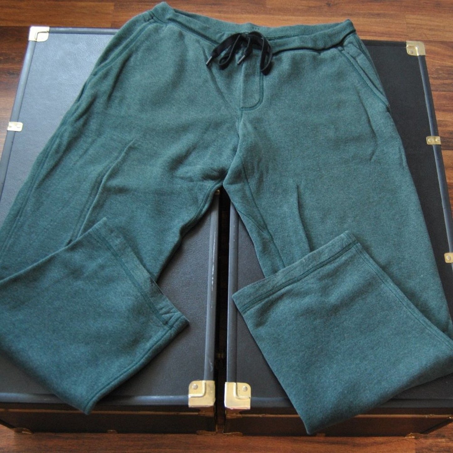 Lululemon X-Large Green Thick Cotton Fleece Sweatpants