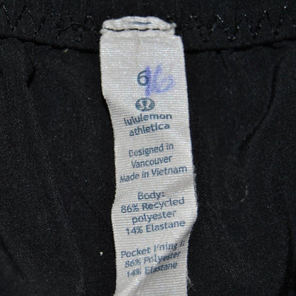 Lululemon Shorts Size 6 Black White Gray Camo
