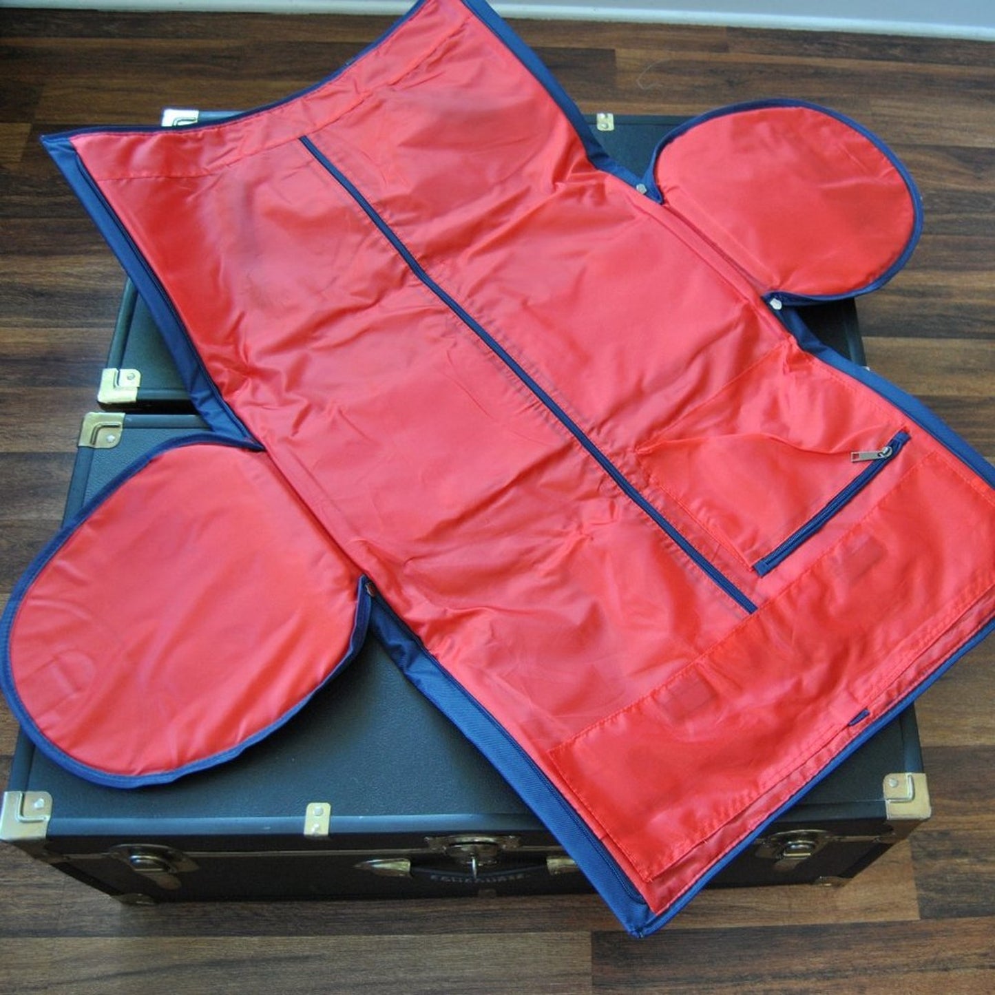 First Class Travel Duffle Bag Blue and Red
