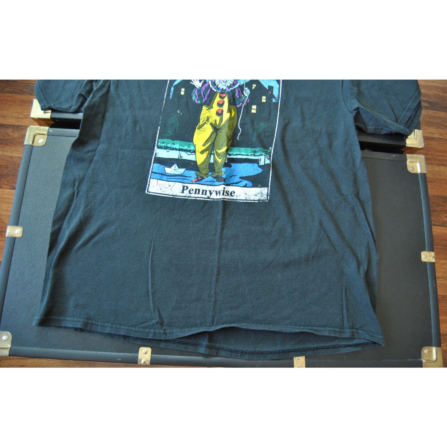 IT (Pennwise) X-Large Black Short Sleeve Shirt