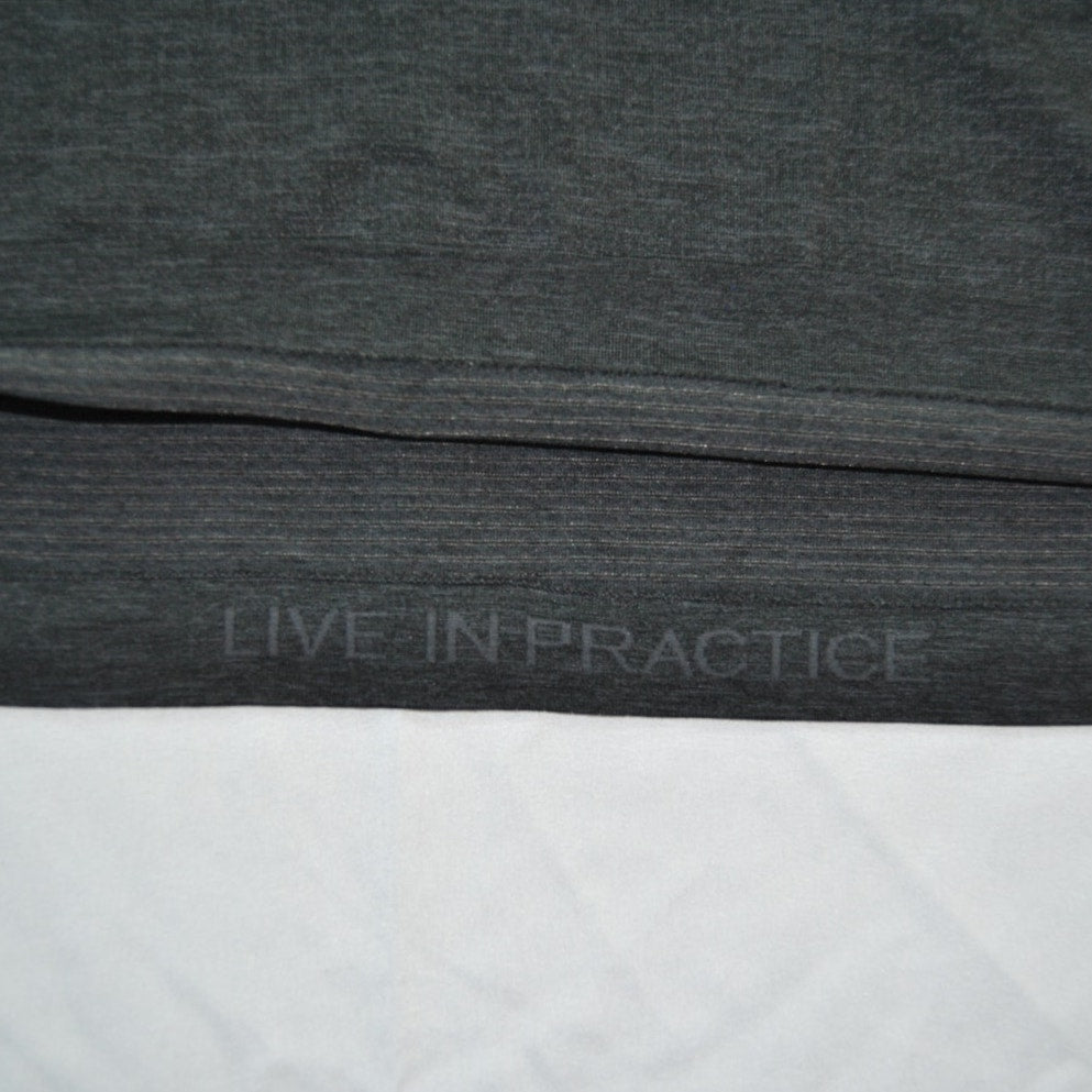 Lululemon Long Sleeve Shirt Dark Gray Medium