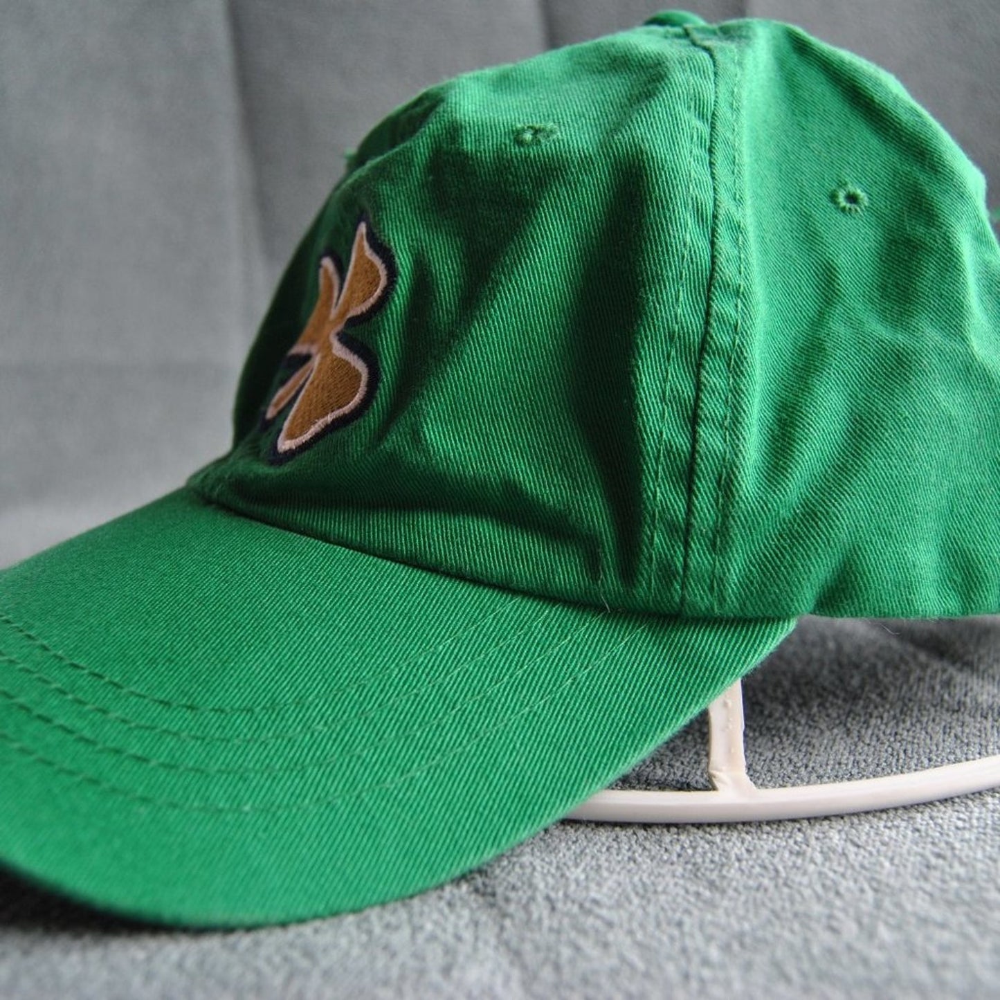 Notre Dame Fighting Irish Officially Licensed Signature Adjustable Hat (OSFM)