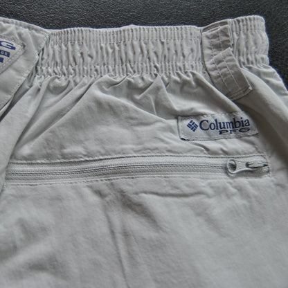 Columbia Omni Shade Shorts Small Gray