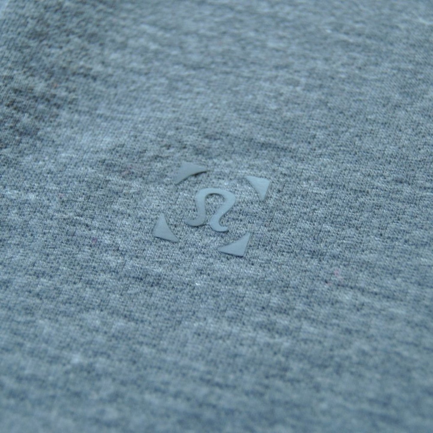 Lululemon Athletica Small Dark Gray Long Sleeve Shirt