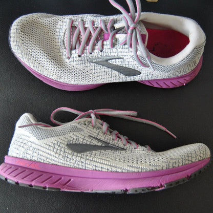 Brooks Revel 3 Pink and Gray Size 10 Running Shoe