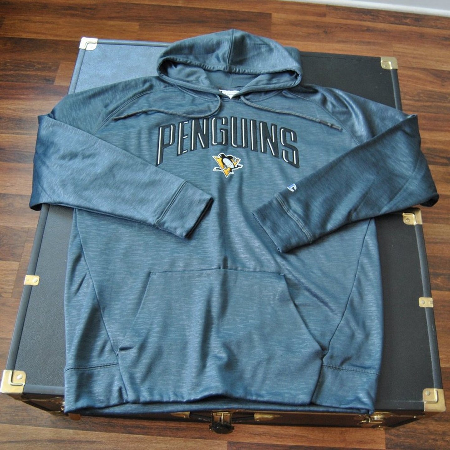 Pittsburgh Penguins Large Gray Champion Pullover Hoodie